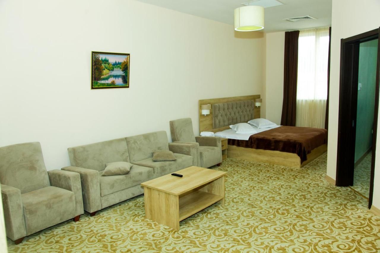Отель Hotel Grand Зугдиди-28